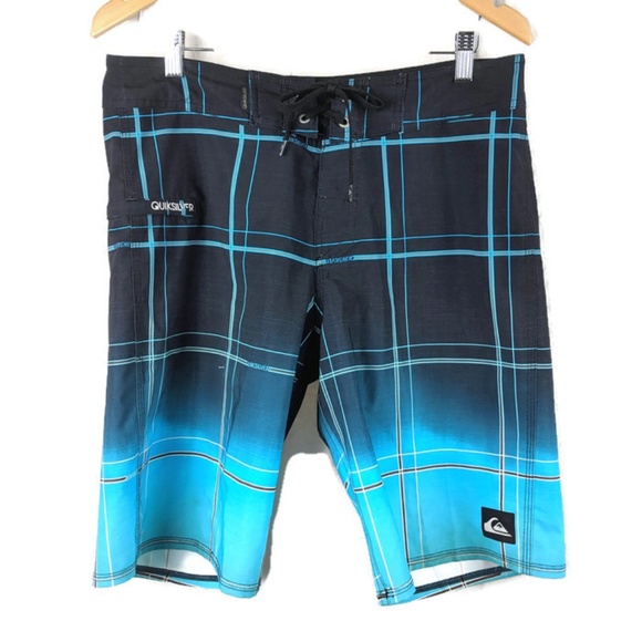 mens quiksilver swim shorts